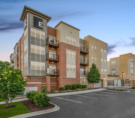 The Enclave luxury Apartments in Wauwatosa, WI