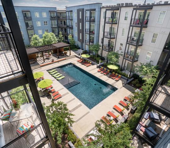 Artisan Twickenham Square Apartments in huntsville, AL