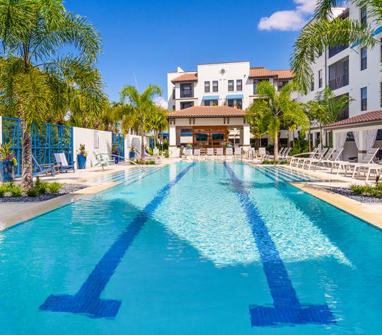 Magnolia Square Apartments in Naples, FL